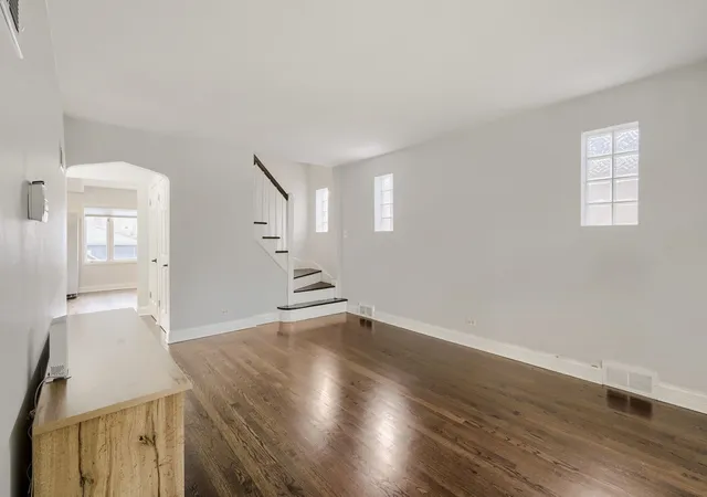 Homes for sale in Chicago, IL | 5125 N Sayre Ave, Chicago, IL 60656 | MLS# 12674294