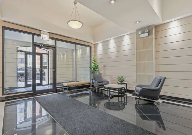 3rd image of 520 N Halsted St #315, Chicago, IL 60642 | MLS# 12674356