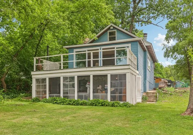 Homes for sale in Ingleside, IL | 35482 N Sheridan Dr, Ingleside, IL 60041 | MLS# 12674378