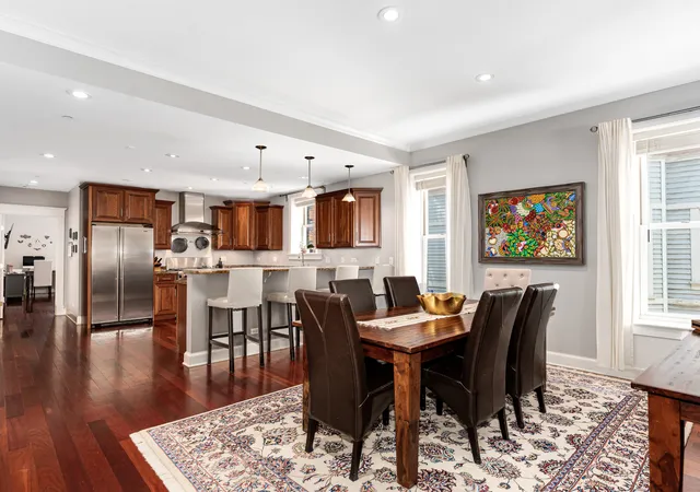 Listing Photo 5 - Condo for sale in building located at 1112 Church St, Evanston, IL 60201 - Unit #1W