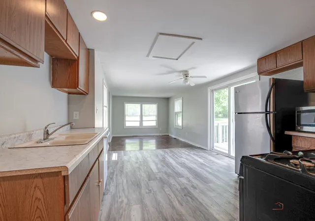 Homes for sale in Zion, IL | 1809 Galilee Ave, Zion, IL 60099 | MLS# 12674471