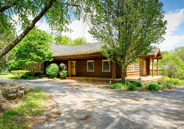 3rd image of 4418 Richmond Rd, Ringwood, IL 60072 | MLS# 12674487