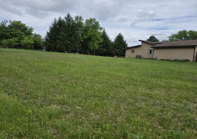 Photo 3 of Land for sale at 203 Candlewick Dr, Poplar Grove, IL 61065 | MLS# 12674488 | Listing updated on 2026-09-07