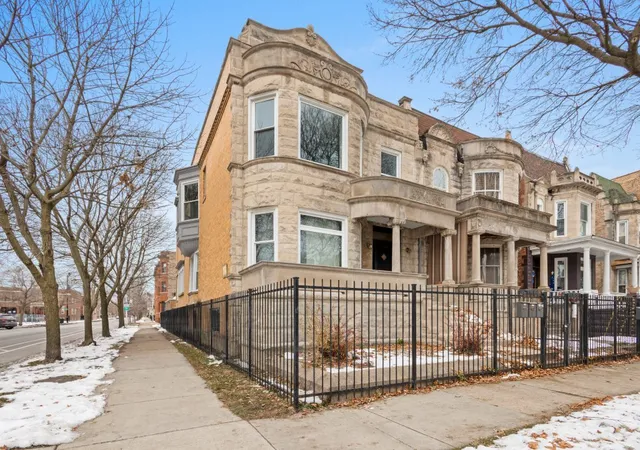 Photo 1 of Multi family home for sale at 6556 S Woodlawn Ave, Chicago, IL 60637 | MLS# 12674525 | Listing updated on 2026-09-19