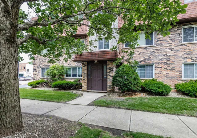 Homes for sale in Chicago, IL | 3938 W 104th St #3C, Chicago, IL 60655 | MLS# 12674534