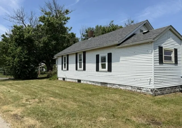 Homes for sale in East Moline, IL | 924 21St St, East Moline, IL 61244 | MLS# 12674548