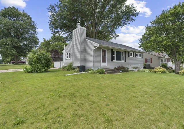Homes for sale in Orion, IL | 708 14th Ave, Orion, IL 61273 | MLS# 12674670