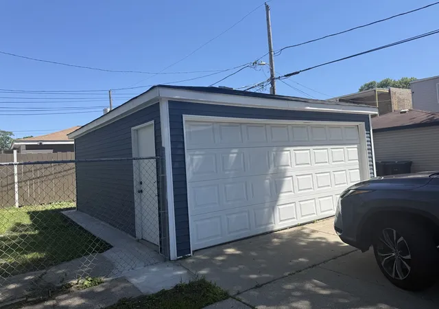 11th image of 1801 N Lotus St, Chicago, IL 60639 | MLS# 12674708