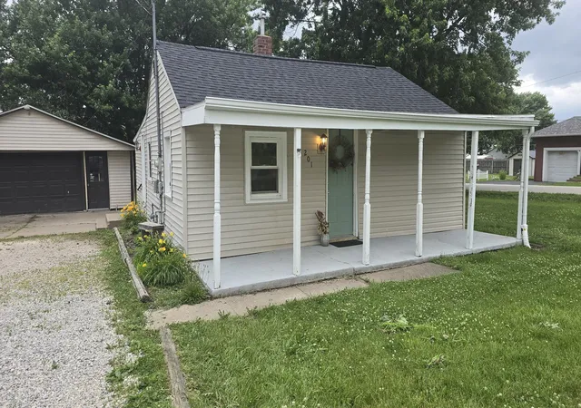 Homes for sale in Colona, IL | 201 4th St, Colona, IL 61241 | MLS# 12674727