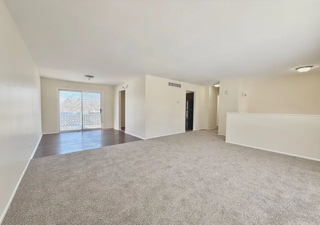 Photo 3 of Single family home for sale at 21616 Richmond St, Matteson, IL 60443 | MLS# 12674734 | Listing updated on 2026-08-12