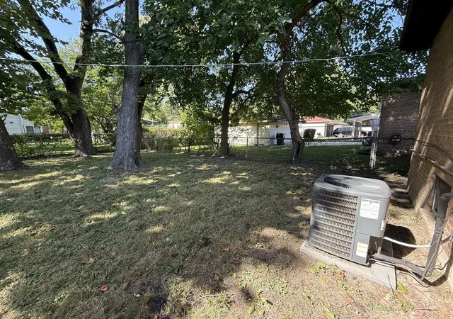 22nd image of 15530 University Ave, Dolton, IL 60419 | MLS# 12674736