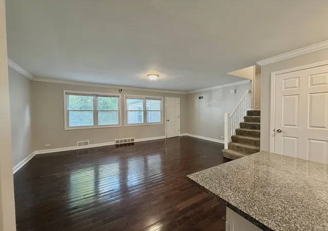 3rd image of 2045 Downey Rd, Homewood, IL 60430 | MLS# 12674739