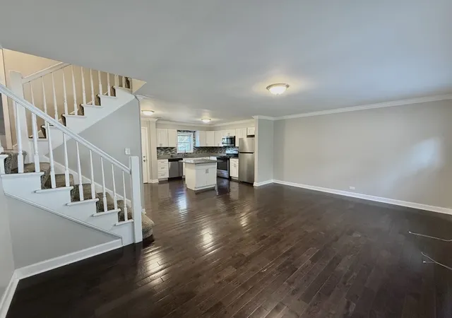 5th image of 2045 Downey Rd, Homewood, IL 60430 | MLS# 12674739