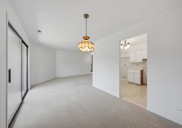 Photo 3 of Condo for sale at 1720 Lakecliffe Dr #4305-C, Wheaton, IL 60189 | MLS# 12674757 | Listing updated on 2026-08-17