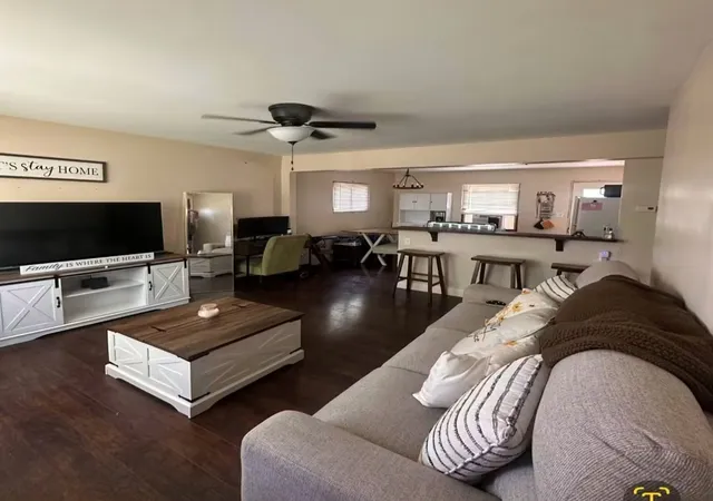 Photo 2 of Single family home for sale at 264 Creekside Dr, Bolingbrook, IL 60440 | MLS# 12674822 | Listing updated on 2026-10-02