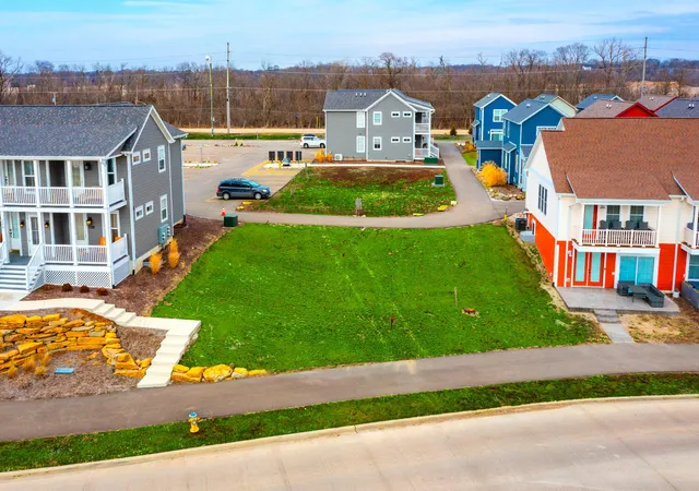 4th image of 100 Great Loop Dr, #44, Ottawa, IL 61350 | MLS# 12674853