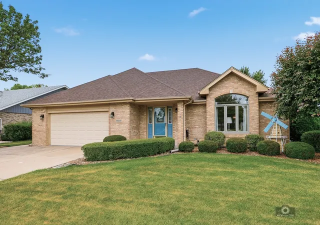1st image of 19600 Edgebrook Ln, Tinley Park, IL 60487 | MLS# 12674915