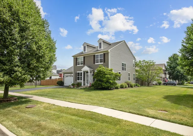 Homes for sale in Huntley, IL | 11476 Heritage Ln, Huntley, IL 60142 | MLS# 12674920