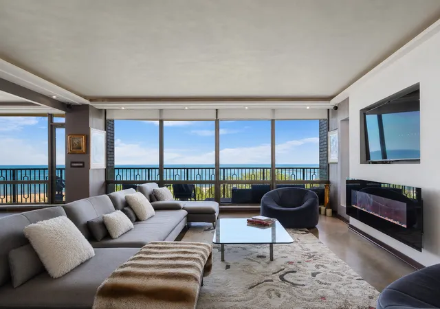 5th image of 1040 N Lake Shore Dr #7C, Chicago, IL 60611 | MLS# 12674926