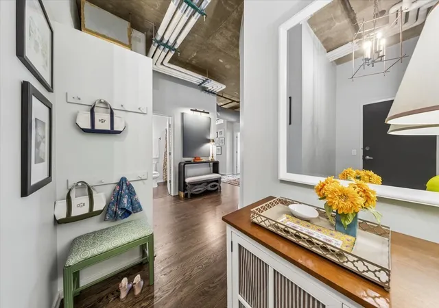Homes for sale in Chicago, IL | 849 N Franklin St, Chicago, IL 60610
