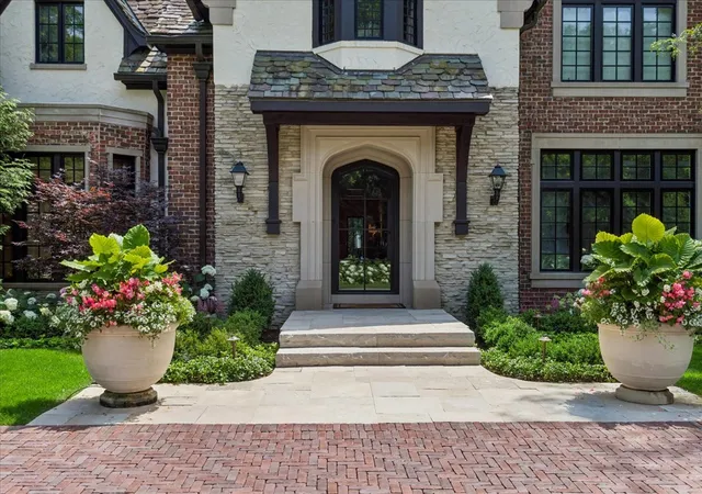 Photo 2 of Single family home for sale at 86 Prospect Ave, Highland Park, IL 60035 | MLS# 12675023 | Listing updated on 2026-10-03