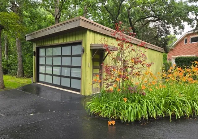 Homes for sale in Palos Park, IL | 8623 S Roma Rd, Palos Park, IL 60464 | MLS# 12675083
