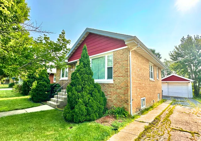 Homes for sale in South Holland, IL | 16417 School St, South Holland, IL 60473 | MLS# 12675127