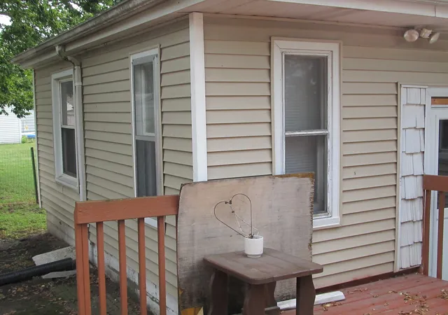 Photo 3 of Single family home for sale at 2013 5th Street, Rock Island, IL 612011 | MLS# 12675181 | Listing updated on 2026-09-17