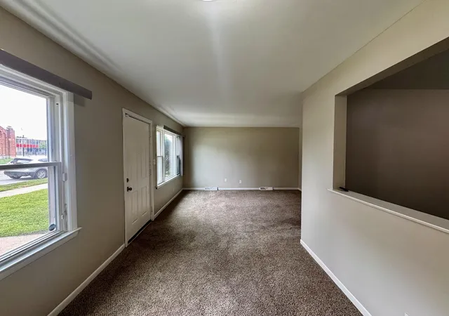 3rd image of 310 155Th Pl, Calumet City, IL 60409 | MLS# 12675199