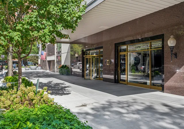 2nd image of 1313 N Ritchie Ct #2701, Chicago, IL 60610 | MLS# 12675212
