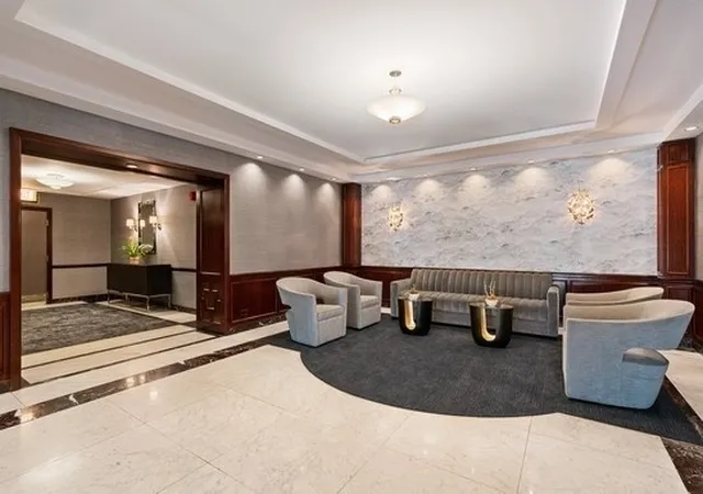 3rd image of 1313 N Ritchie Ct, Chicago, IL 60610