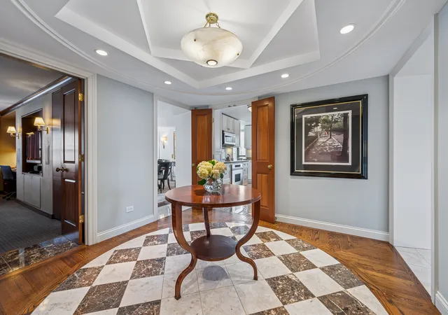 4th image of 1313 N Ritchie Ct, Chicago, IL 60610