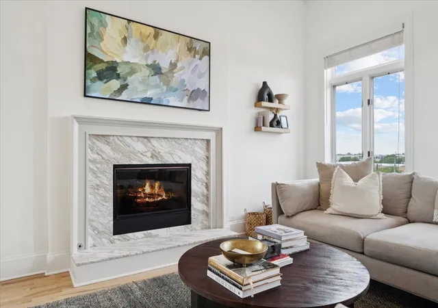 5th image of 3011 N Ashland Ave #4S, Chicago, IL 60657 | MLS# 12675229