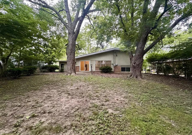 Homes for sale in Park Forest, IL | 129 Warwick St, Park Forest, IL 60466 | MLS# 12675239