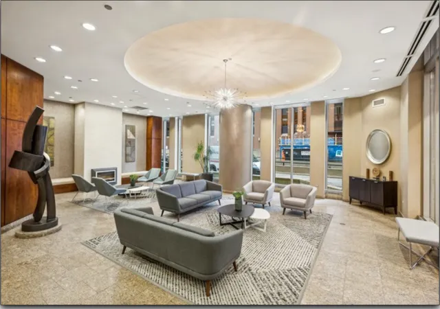 3rd image of 222 N Columbus Dr #3208, Chicago, IL 60601 | MLS# 12675277