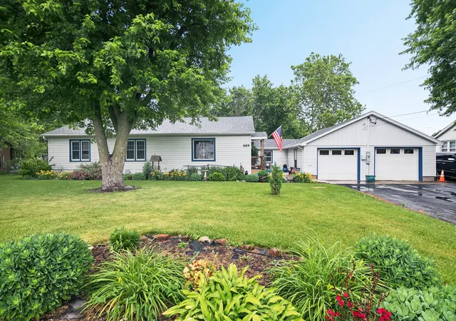 Homes for sale in Bourbonnais, IL | 889 Armour Rd, Bourbonnais, IL 60914 | MLS# 12675284