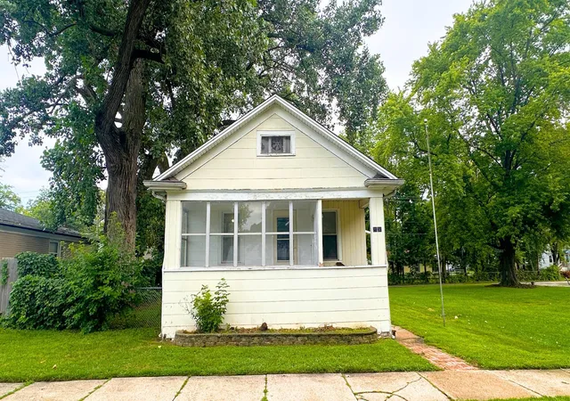 1st image of 2030 170th St, Hazel Crest, IL 60429 | MLS# 12675299