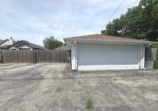 Homes for sale in Bradley, IL | 470 N Grand Ave, Bradley, IL 60915 | MLS# 12675362