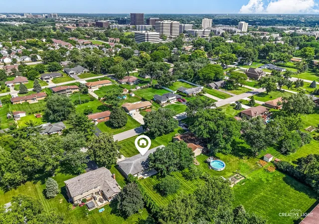 27th image of 1700 Westview Ave, Lombard, IL 60148 | MLS# 12675397