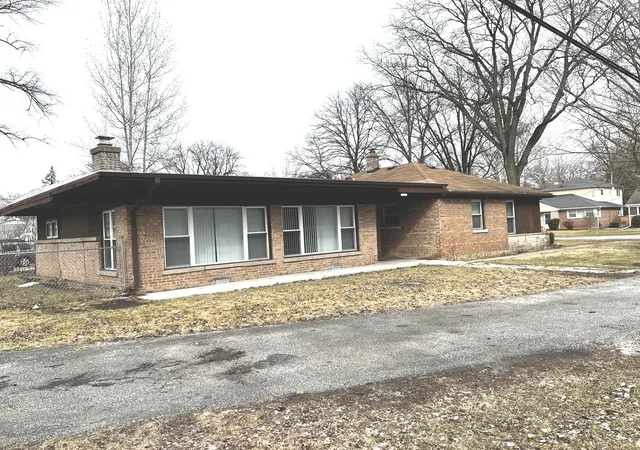 2nd image of 17658 Lincoln Ave, Homewood, IL 60430 | MLS# 12675543