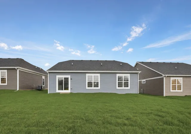 Photo 2 of Single family home for sale at 1257 Prairie Ridge Trl, Antioch, IL 60002 | MLS# 12675549 | Listing updated on 2026-09-23