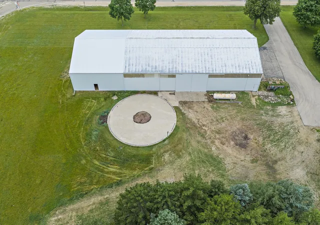 Homes for sale in De Kalb, IL | 23086 Glidden Rd, De Kalb, IL 60115 | MLS# 12675573