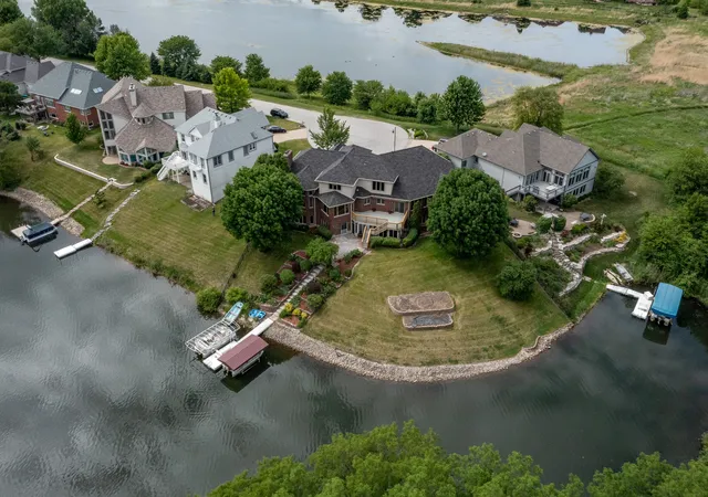 Photo 3 of Mansion for sale at 22625 Marina Dr, Plainfield, IL 60585 | MLS# 12675662 | Listing updated on 2026-08-08