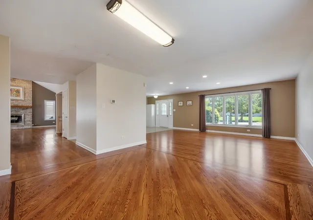 Photo 4 of Single family home for sale at 19522 Victorian Dr, Mokena, IL 60448 | MLS# 12675740 | Listing updated on 2026-09-30