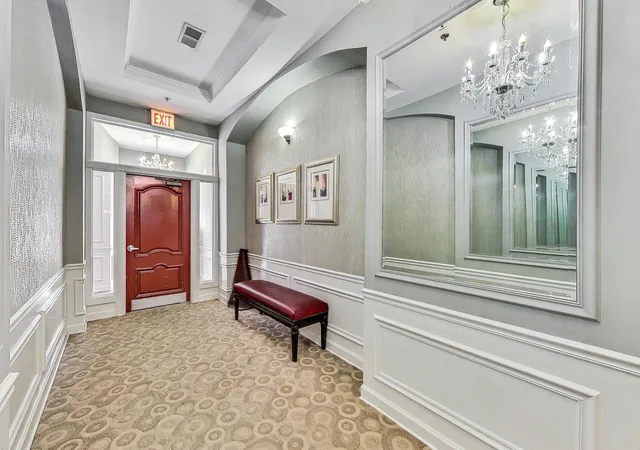 Homes for sale in Chicago, IL | 1016 W Madison St #4S, Chicago, IL 60607 | MLS# 12675751