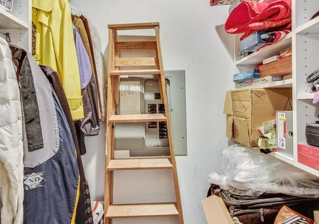Homes for sale in Chicago, IL | 1016 W Madison St #4S, Chicago, IL 60607 | MLS# 12675751