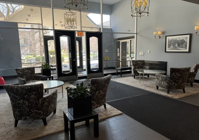 Homes for sale in Oak Park, IL | 151 N Kenilworth Ave #4G, Oak Park, IL 60301 | MLS# 12675767