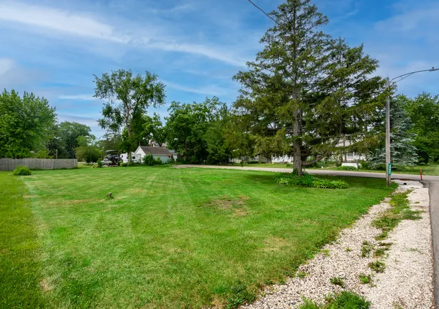 Homes for sale in Antioch, IL | 25063 W 3rd St, Antioch, IL 60002 | MLS# 12675844