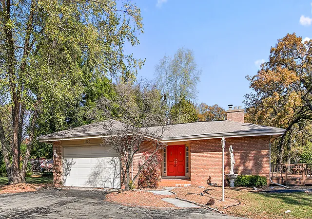 1st image of 1305 Oaktree Ln, Kankakee, IL 60901 | MLS# 12675847