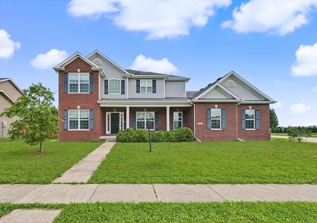 Homes for sale in Savoy, IL | 601 Silver Lake Ct, Savoy, IL 61874 | MLS# 12675882